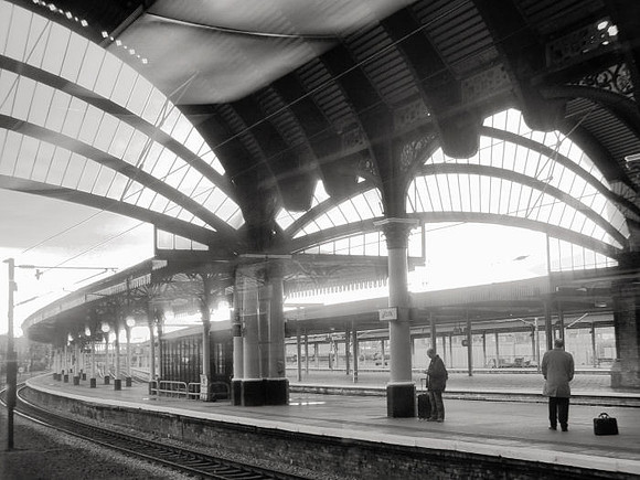 trainstationsepiaphotop